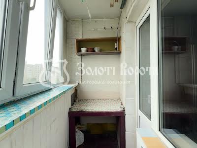 квартира за адресою Симиренка вул., 18а