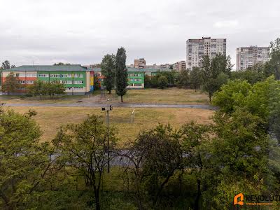 квартира по адресу Радужная ул., 10