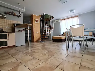 дом по адресу с/т Ізумруд