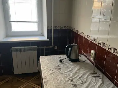 квартира за адресою Автозаводська вул., 7