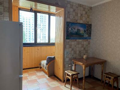 квартира за адресою Святошинська вул., 27г
