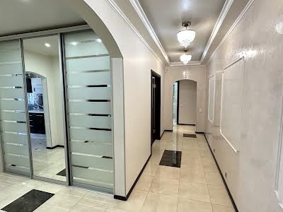 квартира по адресу Урловская ул., 36