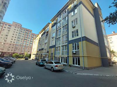 квартира по адресу Академика Амосова ул., 12
