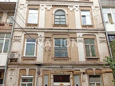квартира по адресу Межигорская ул., 32