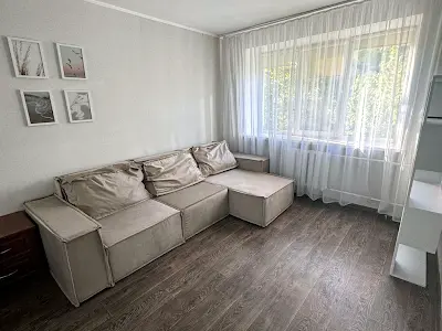 квартира за адресою Нижньоюрківська вул., 4