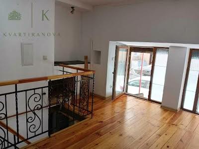 квартира за адресою Стефаника В., 3