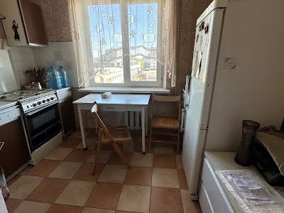 квартира за адресою Головківська вул., 62