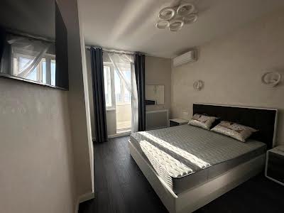квартира за адресою Оболонський просп., 1