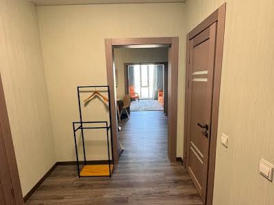 квартира за адресою Михайла Максимовича вул. (Онуфрія Трутенка), 24-Б