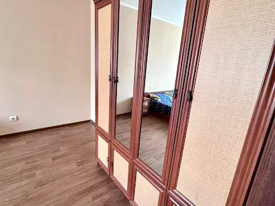квартира за адресою Софії Русової вул., 7