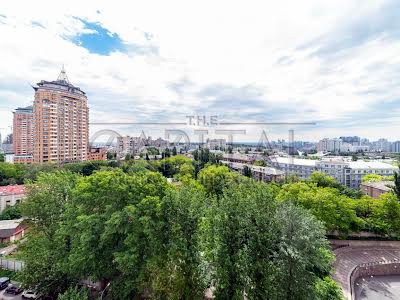 квартира за адресою Євгена Коновальця вул. (Щорса), 44-А