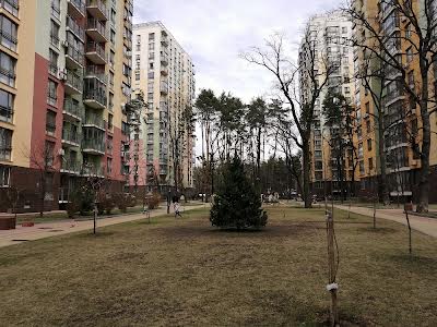 квартира за адресою Анатолія Петрицького вул., 21-А