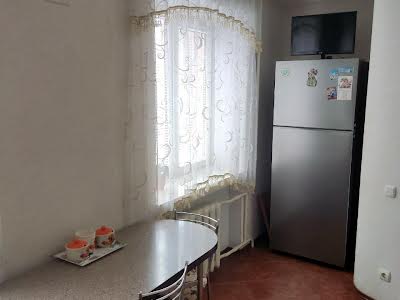 квартира за адресою Молодіжна вул., 3/1