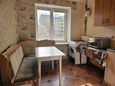квартира по адресу Заньковецької, 12