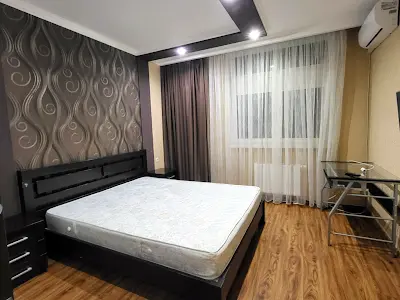 квартира за адресою Ревуцького вул., 7в