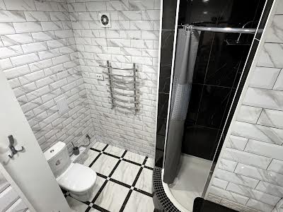 квартира за адресою Покровська вул., 99д