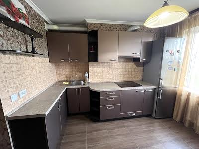 квартира за адресою Набережна Перемоги вул., 130