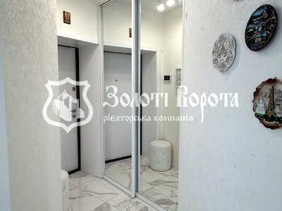 квартира по адресу с. Софиевская борщаговка, Боголюбова ул., 34