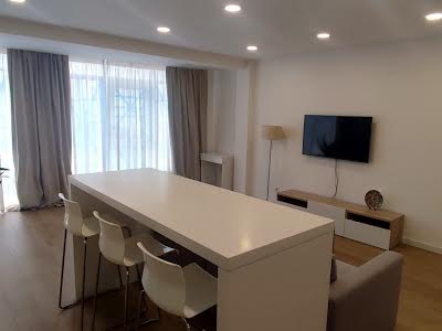 квартира за адресою Білоруська вул., 36а