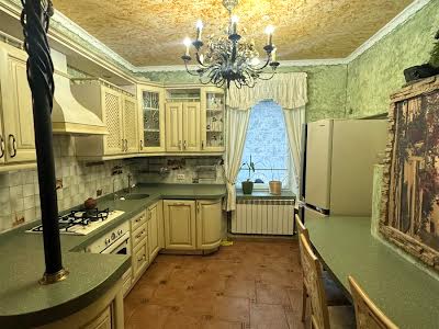будинок за адресою Карпатської Січі вул. (Гвардійська), 36