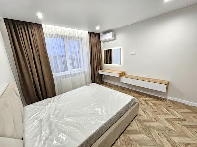 квартира по адресу Довга, 20 в