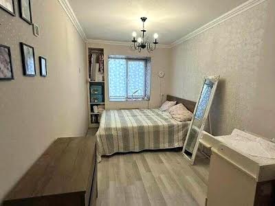 квартира за адресою Празька вул., 32