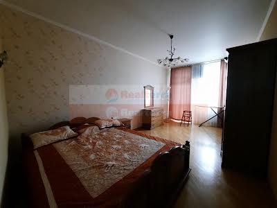 квартира за адресою Євгена Коновальця вул. (Щорса), 36б