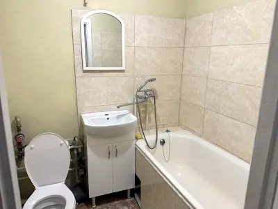 квартира за адресою Автозаводська вул., 7а