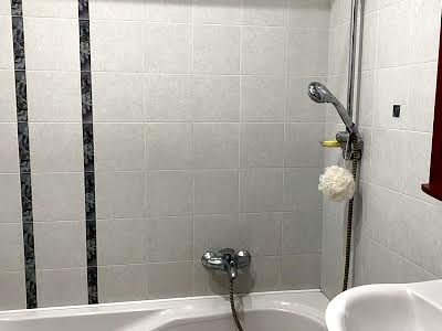 квартира по адресу Радистов ул., 2