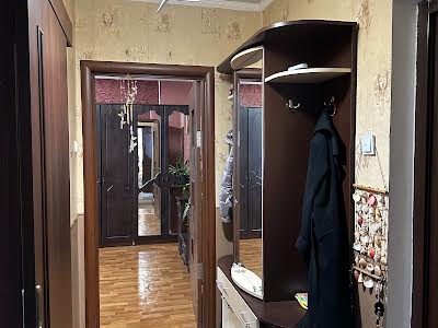 квартира за адресою Степана Бандери вул., 8