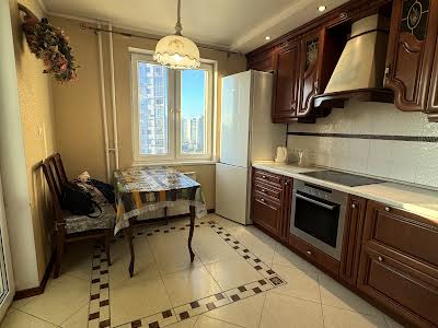 квартира по адресу Дарницкий бульв., 8