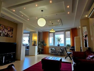 квартира за адресою Валерія Лобановського просп., 126-Г