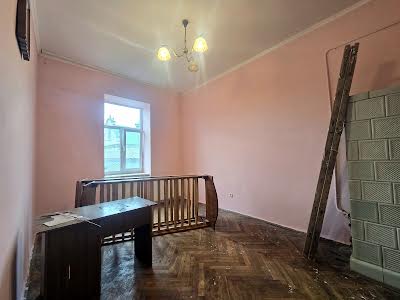 квартира за адресою Солодова вул., 1