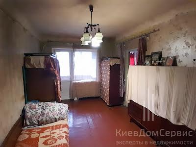 квартира за адресою Автозаводська вул., 87а