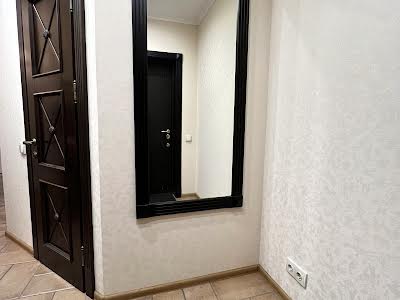 квартира по адресу Осенняя ул., 33