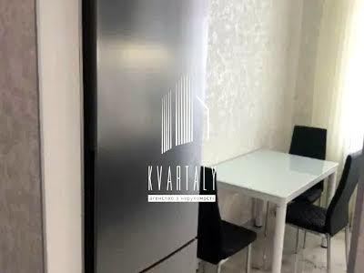 квартира по адресу Драгоманова ул., 10