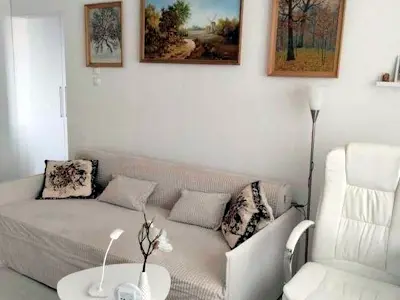 квартира за адресою Урлівська вул., 20