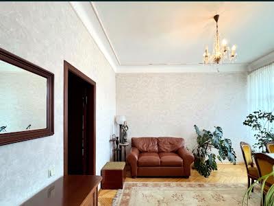 квартира за адресою Софіївська вул., 4