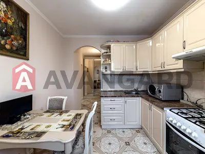 квартира за адресою Оноре де Бальзака вул., 54/21