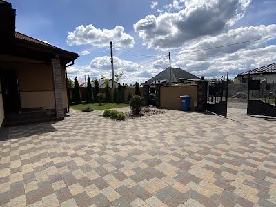дом по адресу Чеська