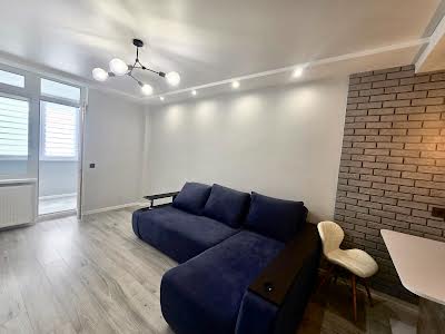 квартира по адресу Злуки просп., 5
