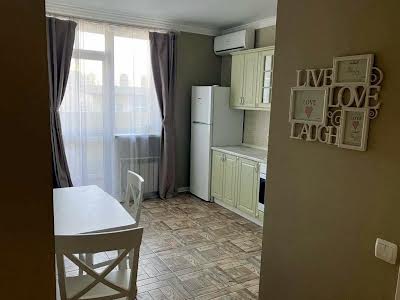 квартира за адресою Нивська вул., 4г