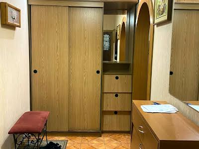 квартира по адресу Александра Мишуги ул., 1/4