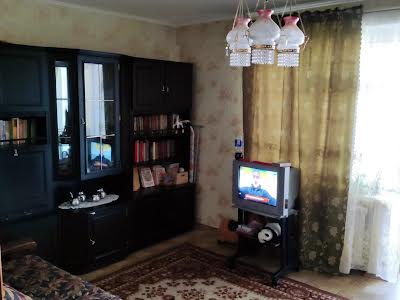 квартира за адресою Героїв пров., 50