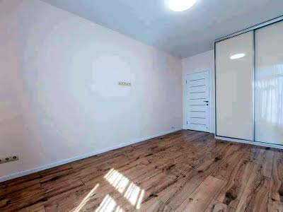 квартира за адресою Регенераторна вул., 4 к16