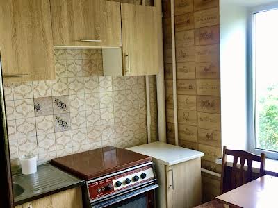 квартира за адресою Академіка Заболотного вул., 19