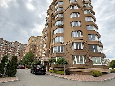 квартира за адресою Сонячна вул., 5