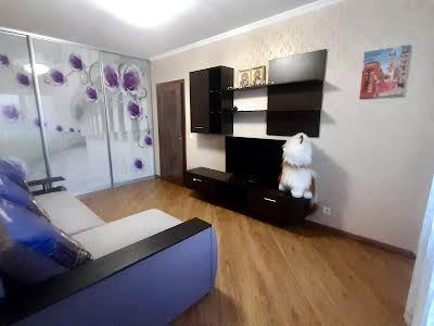 квартира за адресою Бориса Гмирі вул., 18