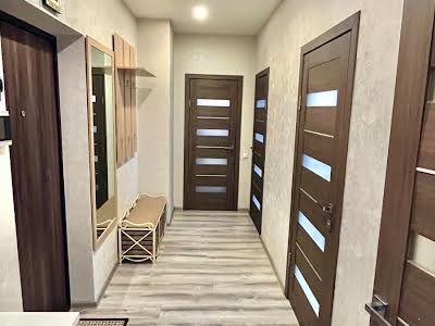 квартира за адресою Юнацька вул., 19
