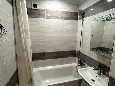 квартира за адресою Академіка Стражеска вул., 1